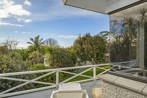 Photo of property in 2/49 Carlisle Road, Torbay, Auckland, 0630