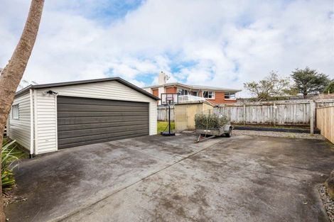 Photo of property in 6 Belair Avenue, Blagdon, New Plymouth, 4310