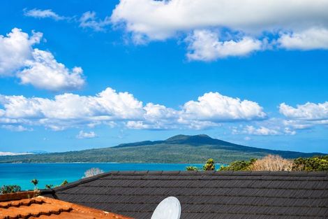 Photo of property in 211 East Coast Road, Castor Bay, Auckland, 0620