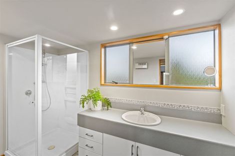 Photo of property in 53b Garreg Road, Bryndwr, Christchurch, 8052