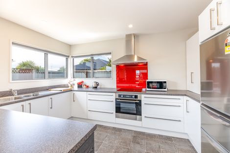 Photo of property in 1/49 Castletown Place, New Brighton, Christchurch, 8083