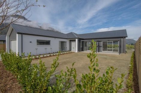 Photo of property in 23 Marston Road, Lower Shotover, Queenstown, 9304