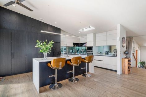 Photo of property in 728 Kane Road, Hawea Flat, Wanaka, 9382