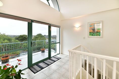 Photo of property in 5 Castaway Place, Gulf Harbour, Whangaparaoa, 0930