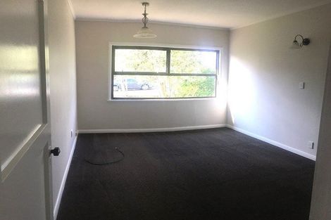 Photo of property in 13 Westwell Road, Belmont, Auckland, 0622