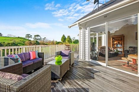 Photo of property in 102 Fitzpatrick Road, Brookby, Manurewa, 2576