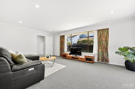 Photo of property in 19b Totara Crescent, Woburn, Lower Hutt, 5010