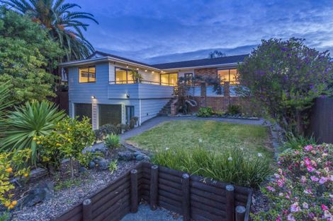 Photo of property in 26 Granville Drive, Massey, Auckland, 0614