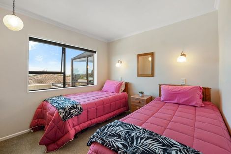 Photo of property in 153 Tukapa Street, Westown, New Plymouth, 4310