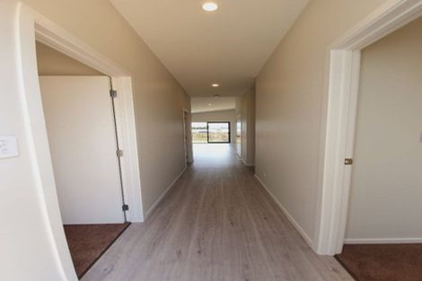 Photo of property in 12 Percheron Road, Pukekohe, 2120