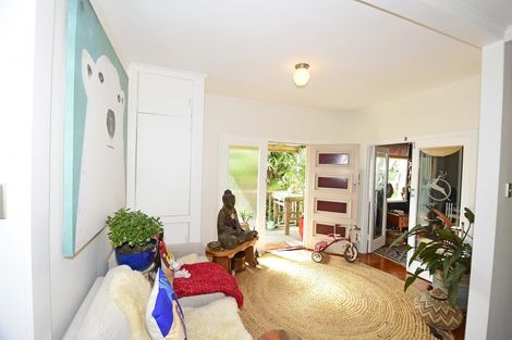 Photo of property in 21 Pakiri Road, Leigh, Warkworth, 0985