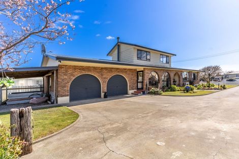 Photo of property in 13 Church Street, Winton, 9720