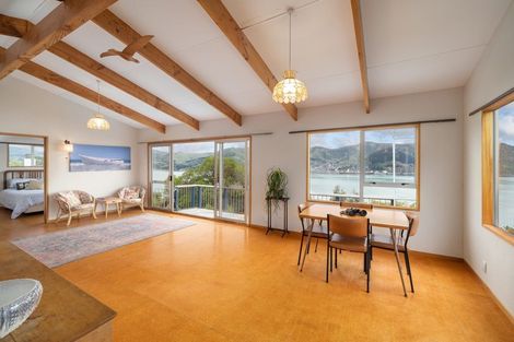 Photo of property in 11 Ranui Crescent, Diamond Harbour, 8971