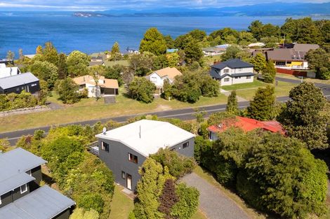 Photo of property in 27 Kaiuru Avenue, Pukawa Bay, Turangi, 3381