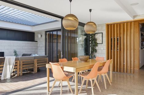 Photo of property in 38 Grassmere Street, Papanui, Christchurch, 8052