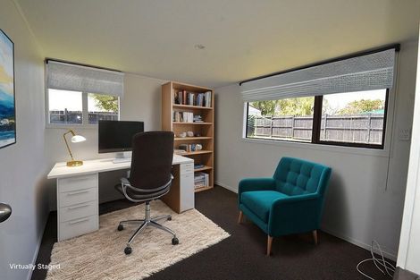 Photo of property in 18 Bundena Place, Clendon Park, Auckland, 2103