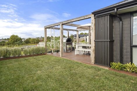 Photo of property in 6 Pataki Place, Omokoroa, 3114