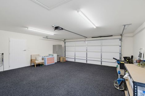 Photo of property in 37 Henshaw Street, Woodend, 7610