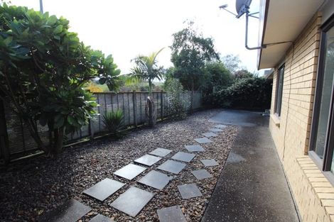 Photo of property in 13 Meridian Court, Oteha, Auckland, 0632