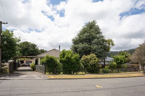 Photo of property in 18 Gibbs Crescent, Wainuiomata, Lower Hutt, 5014