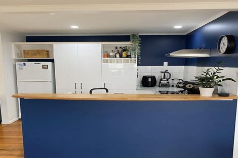 Photo of property in 1/11 Shortt Avenue, Mangere Bridge, Auckland, 2022