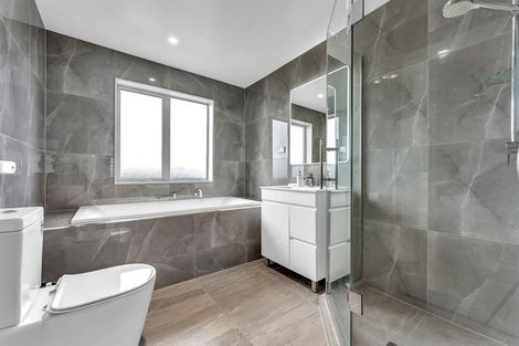 Photo of property in 95d Raglan Street, Mangere East, Auckland, 2024