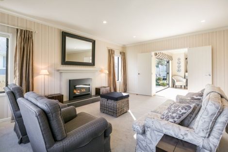 Photo of property in 25b Chambers Street, Havelock North, 4130