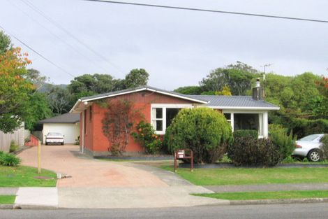 Photo of property in 72a Ngaio Road, Waikanae, 5036