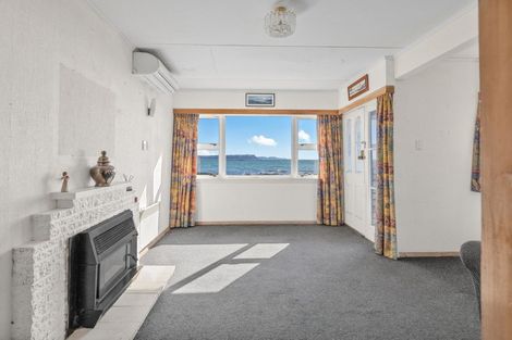 Photo of property in 20 Sunset Parade, Plimmerton, Porirua, 5026