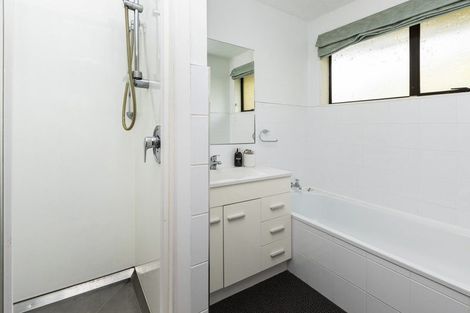 Photo of property in 1/23b Juniper Place, Burnside, Christchurch, 8053