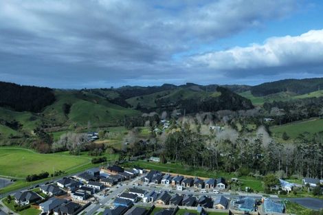 Photo of property in 18 Awa Avenue, Helensville, 0800