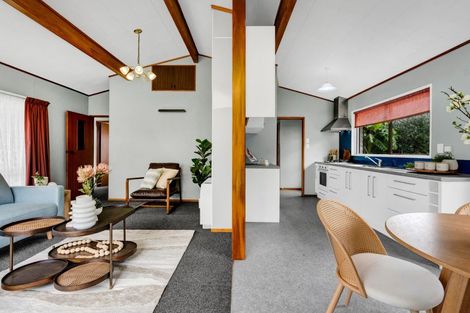 Photo of property in 48 Penrith Street, Westown, New Plymouth, 4310