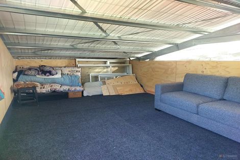 Photo of property in 10 Massey Street, Waimate, 7924