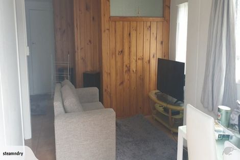 Photo of property in 123 Te Atatu Road, Te Atatu South, Auckland, 0610