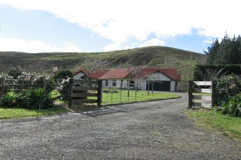 Photo of property in 175 Moonshine Valley Road, Aokautere, 4471