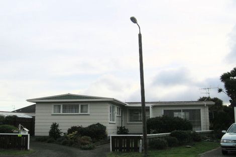 Photo of property in 7 Bermuda Grove, Paraparaumu Beach, Paraparaumu, 5032