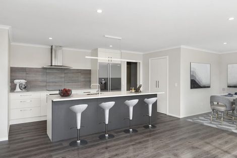 Photo of property in 10 Schooner Drive, Whitby, Porirua, 5024