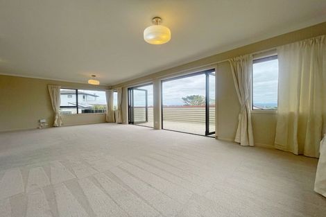 Photo of property in 16a George Laurenson Lane, Mount Roskill, Auckland, 1041