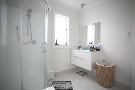 Photo of property in 187 Mount Smart Road, Onehunga, Auckland, 1061