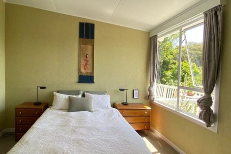Photo of property in 3 Fernleigh Street, Ferndale, New Plymouth, 4310