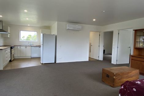 Photo of property in 433 Oaia Road, Muriwai, 0881