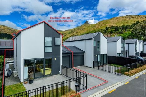 Photo of property in 16 Wheatsheaf Lane, Heathcote Valley, Christchurch, 8022