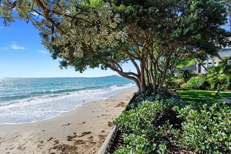 Photo of property in 25 Huntly Road, Campbells Bay, Auckland, 0630