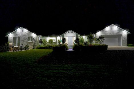 Photo of property in 27c Marshmeadow Road, Newstead, Hamilton, 3286