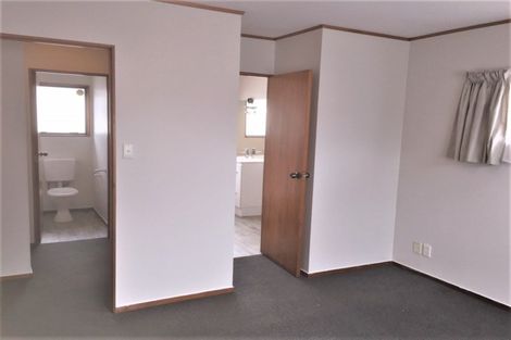 Photo of property in 141 Parrs Cross Road, Glen Eden, Auckland, 0612