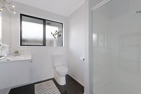 Photo of property in 5 Oka Street, Papamoa Beach, Papamoa, 3118