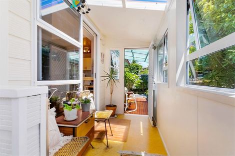 Photo of property in 1/208 Royal Road, Massey, Auckland, 0614