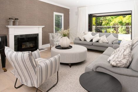 Photo of property in 5 Lavinia Grove, Waikanae Beach, Waikanae, 5036