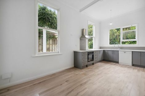 Photo of property in 2a Ferry Road, Days Bay, Lower Hutt, 5013