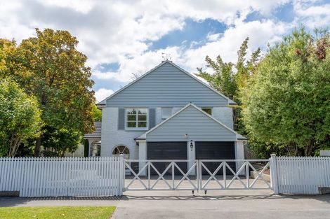 Photo of property in 8 Tuirau Place, Ilam, Christchurch, 8041